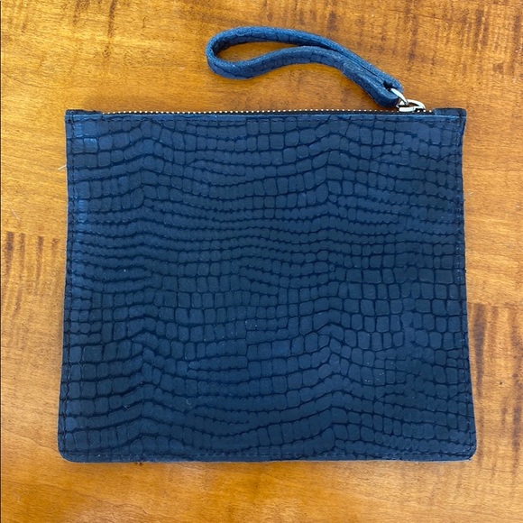 Argentinian Leather zipper pouch - Picture 2 of 5
